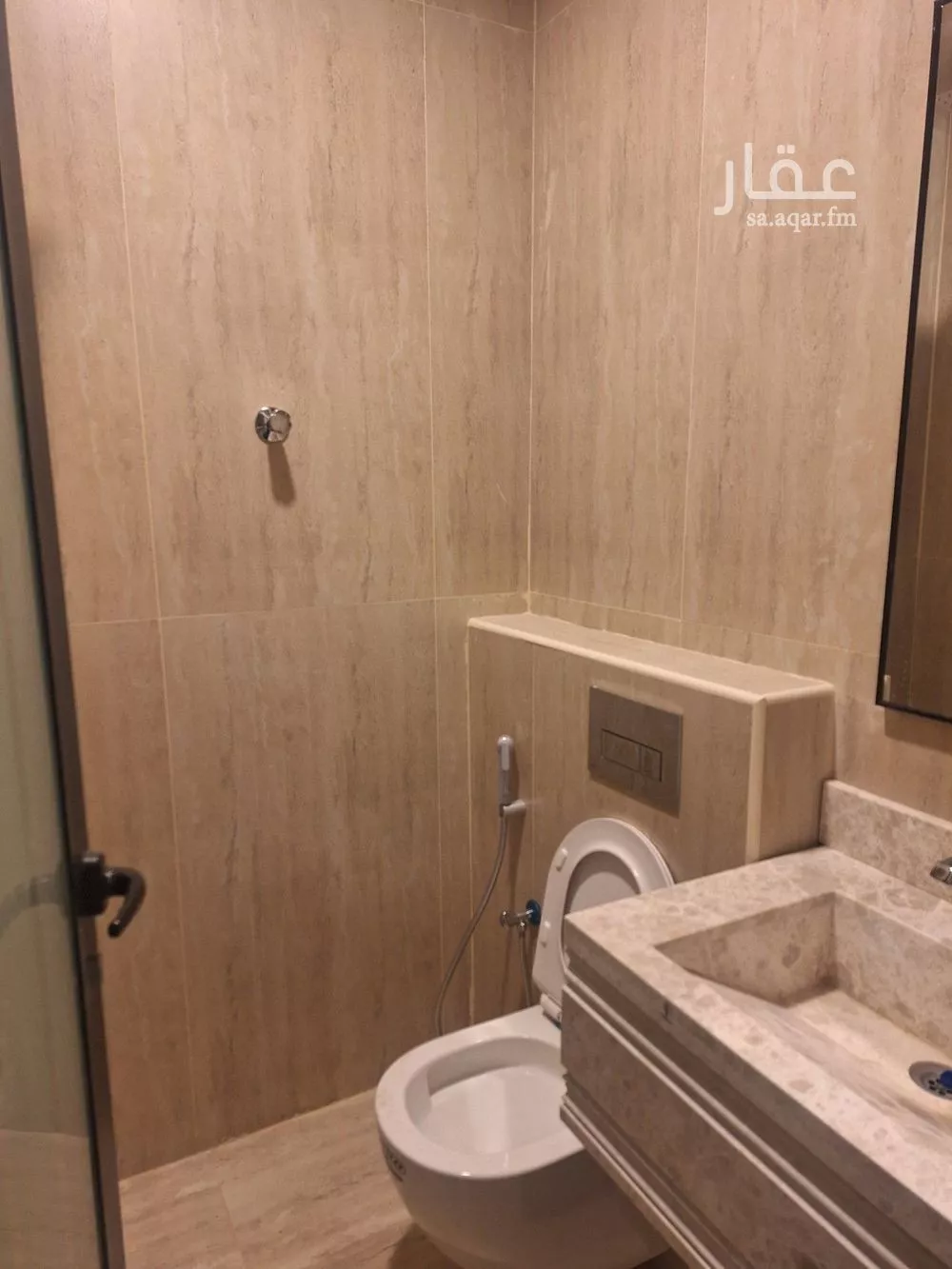 شقة 5 غرف في الحمرا 5