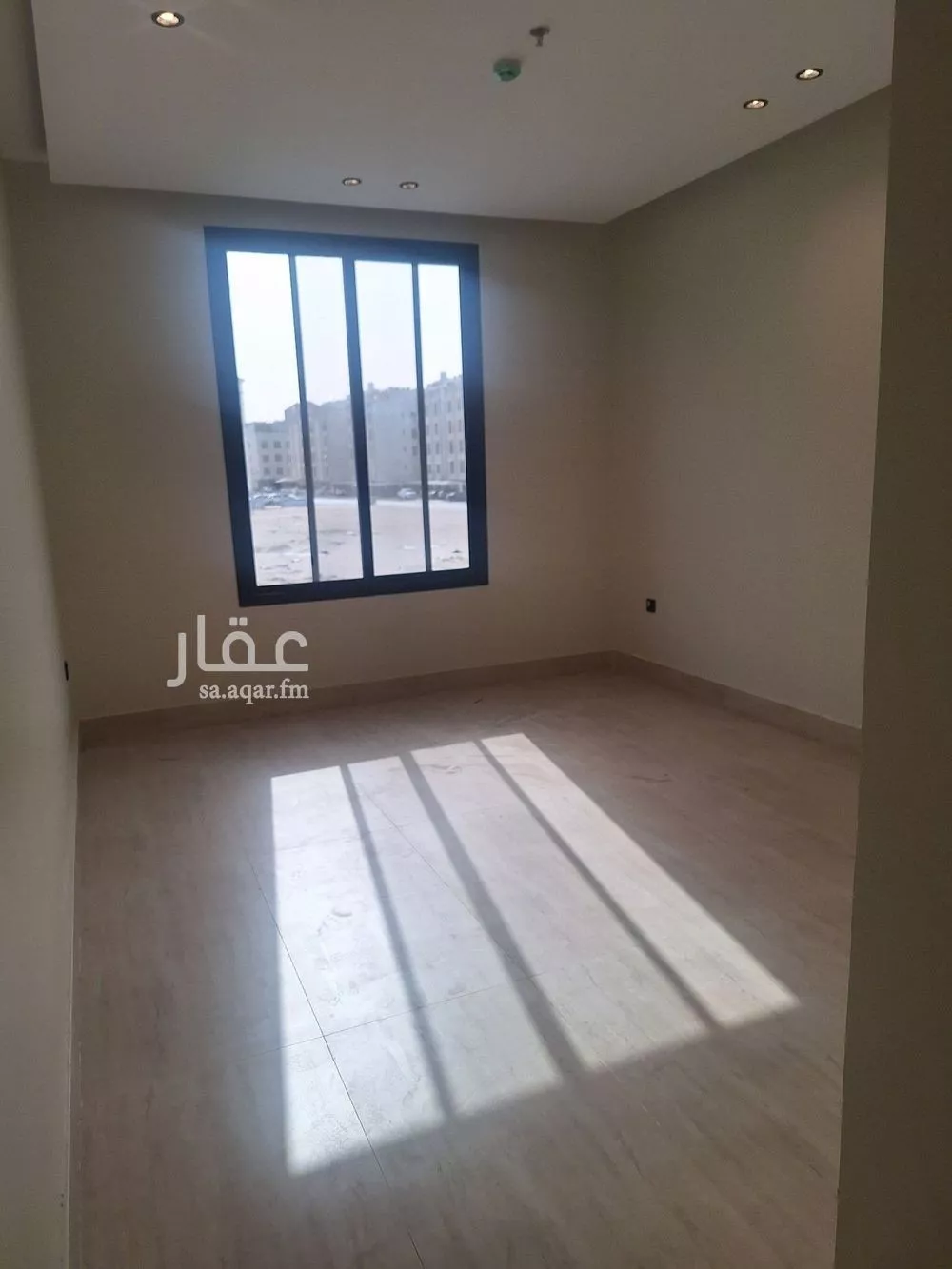 5 bedroom apartment in Al Hamra 4
