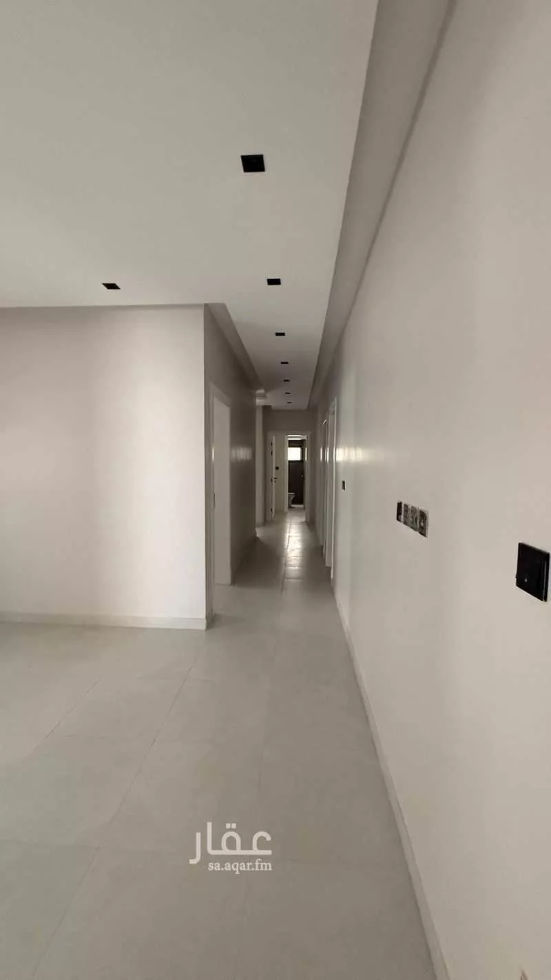 شقة 5 غرف في الريان 1