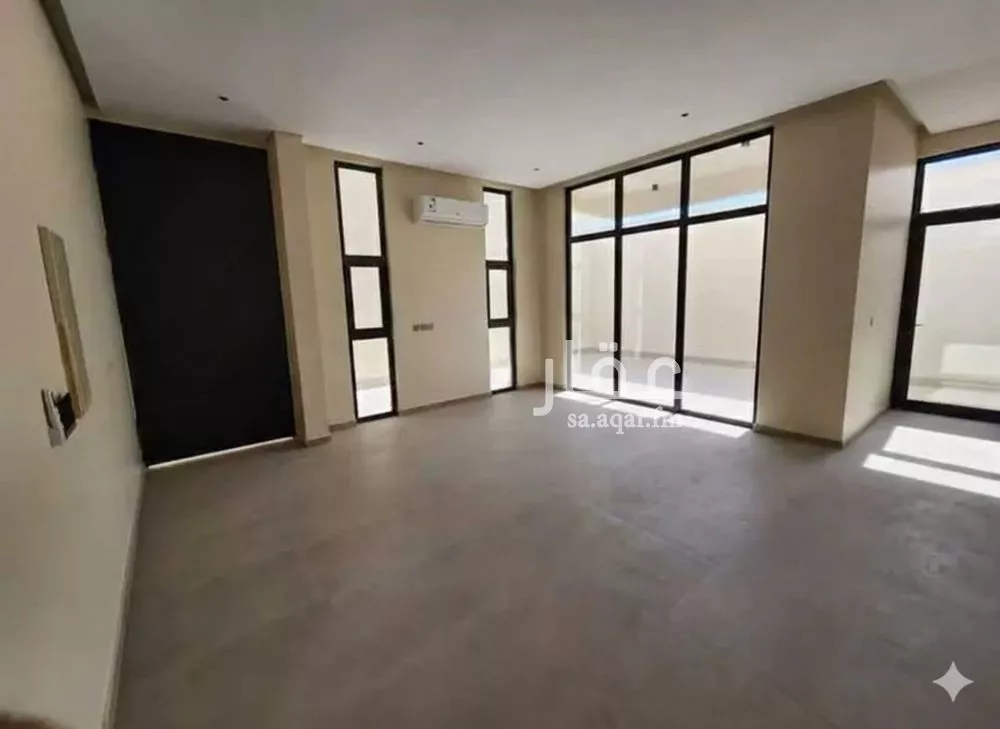 فيلا 5 غرف في الرمال 5