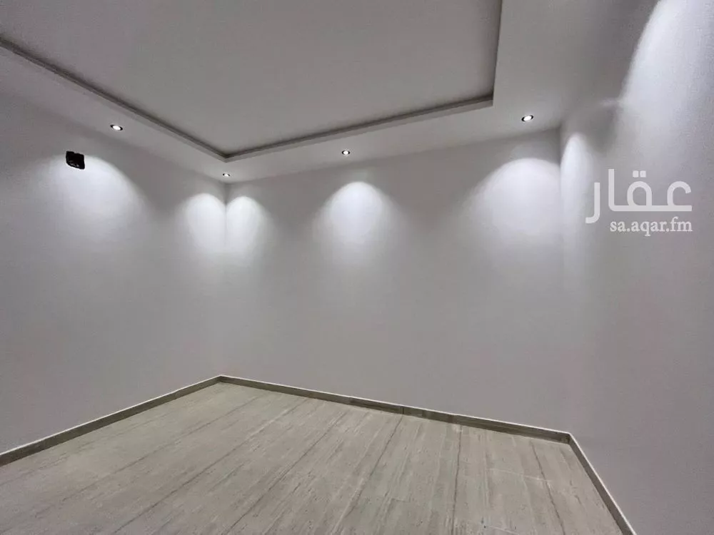 فيلا 5 غرف في طويق 5