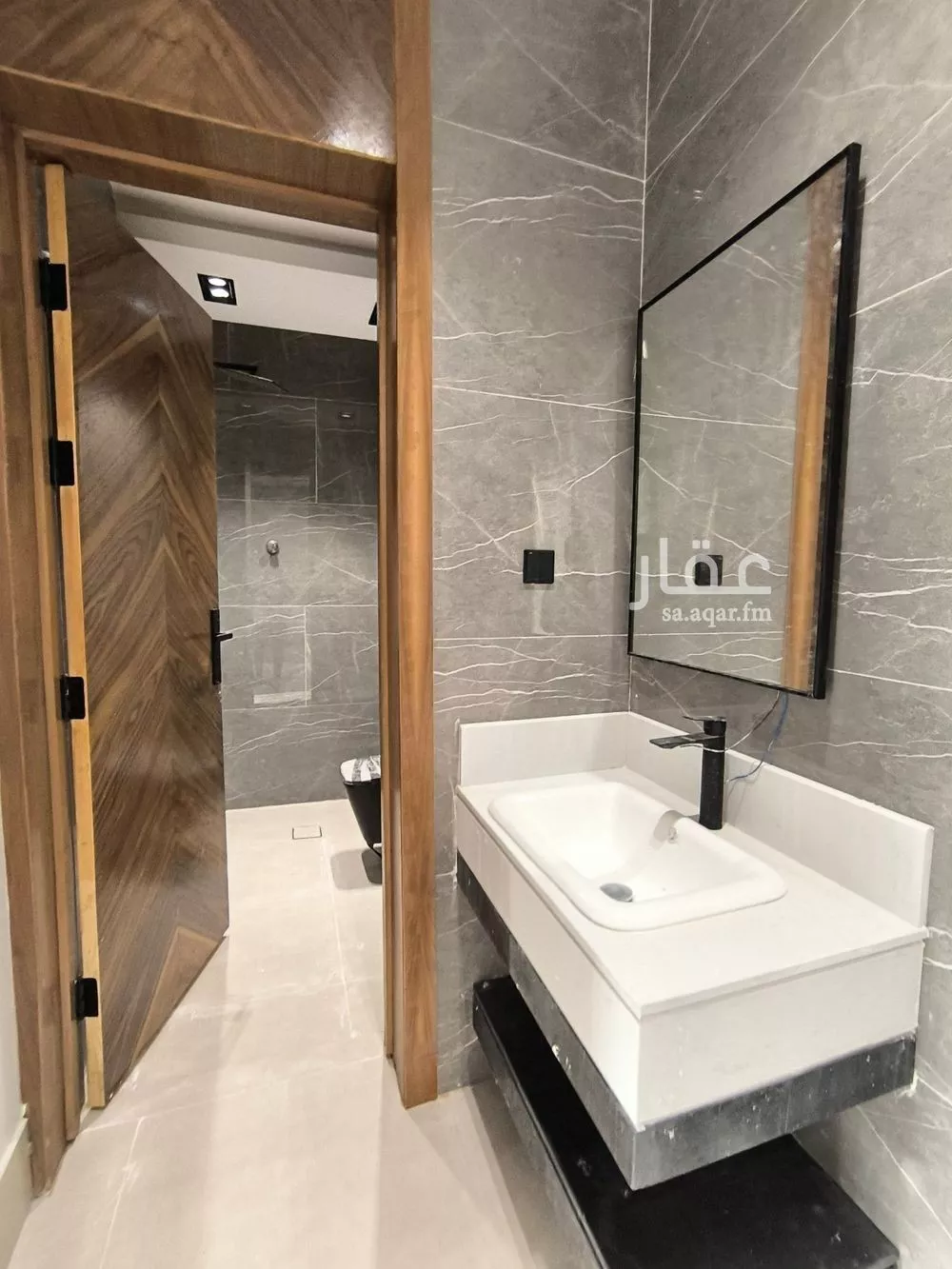 5 bedroom villa in Okaz 3