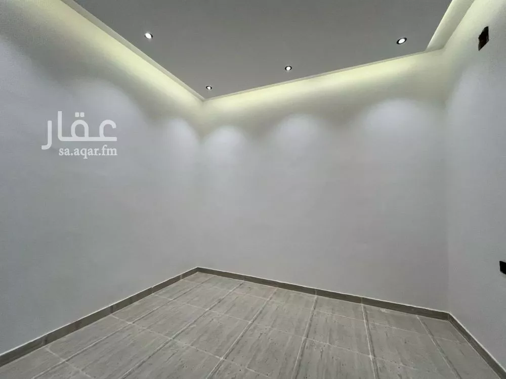 فيلا 5 غرف في طويق 2