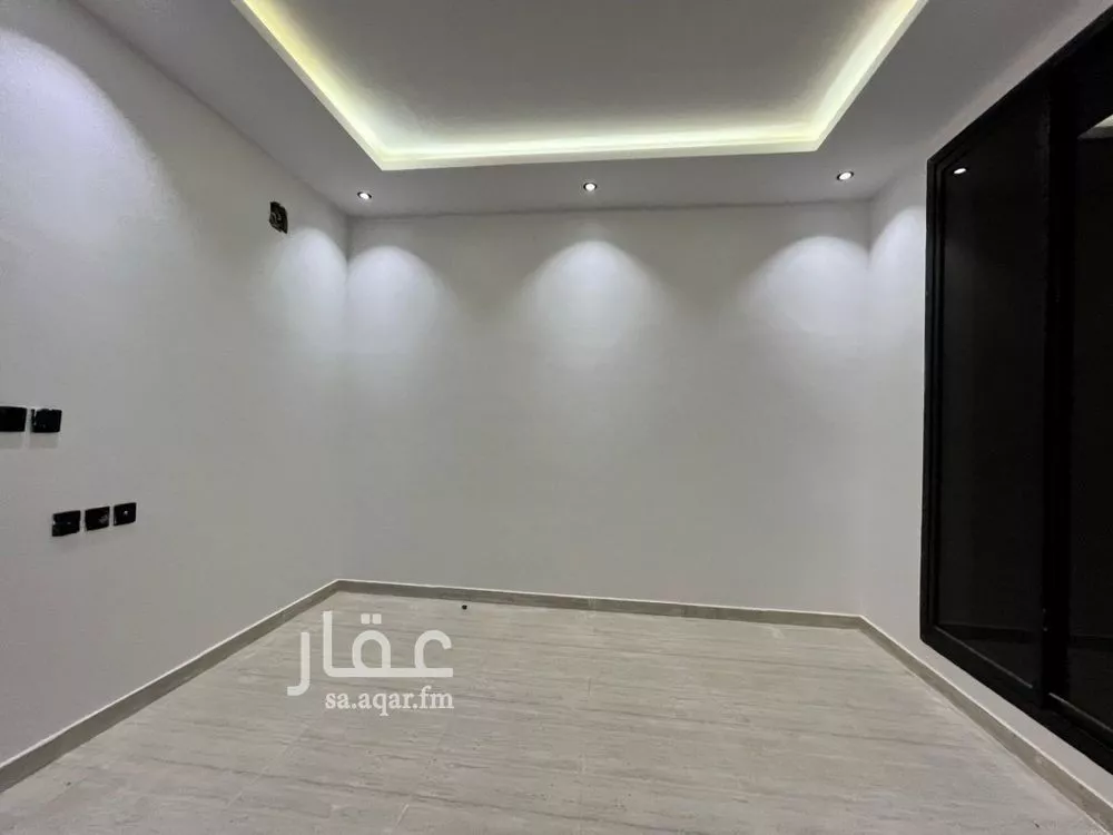 فيلا 5 غرف في طويق 3