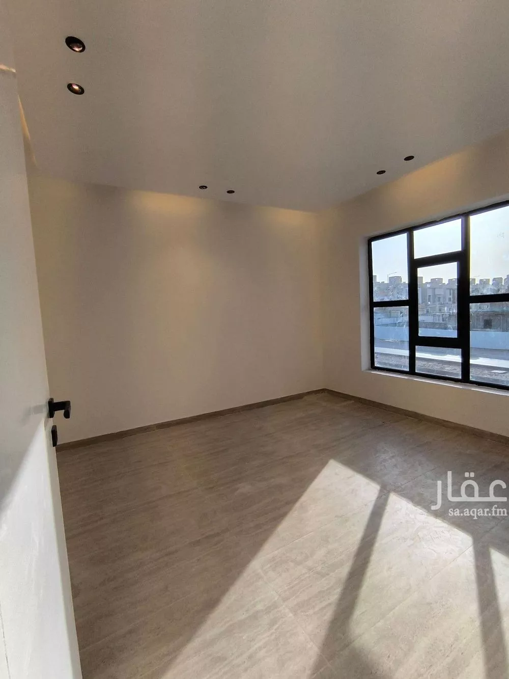 شقة 3 غرف في الحزم 4