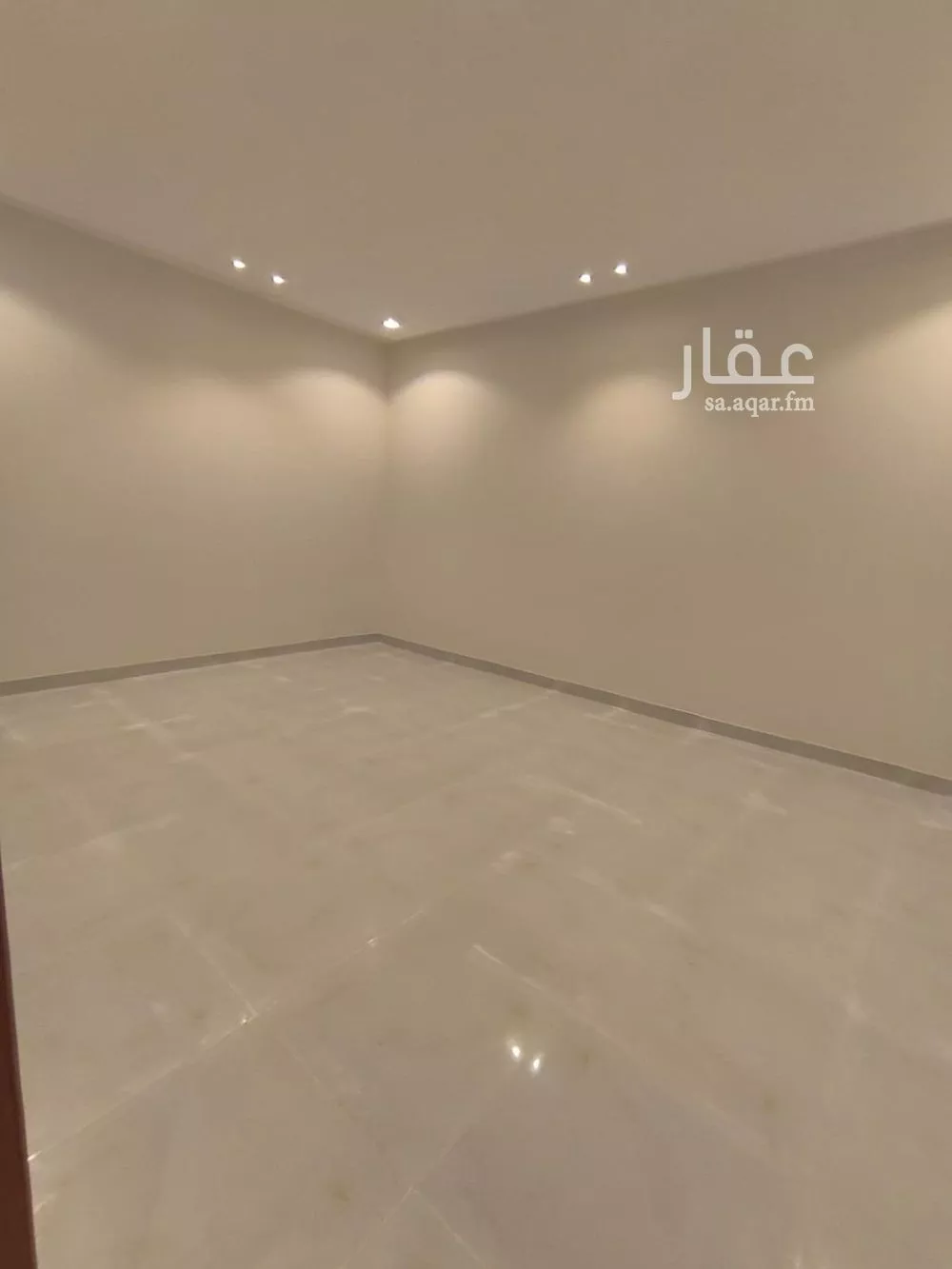 دور 4 غرف في عكاظ 3