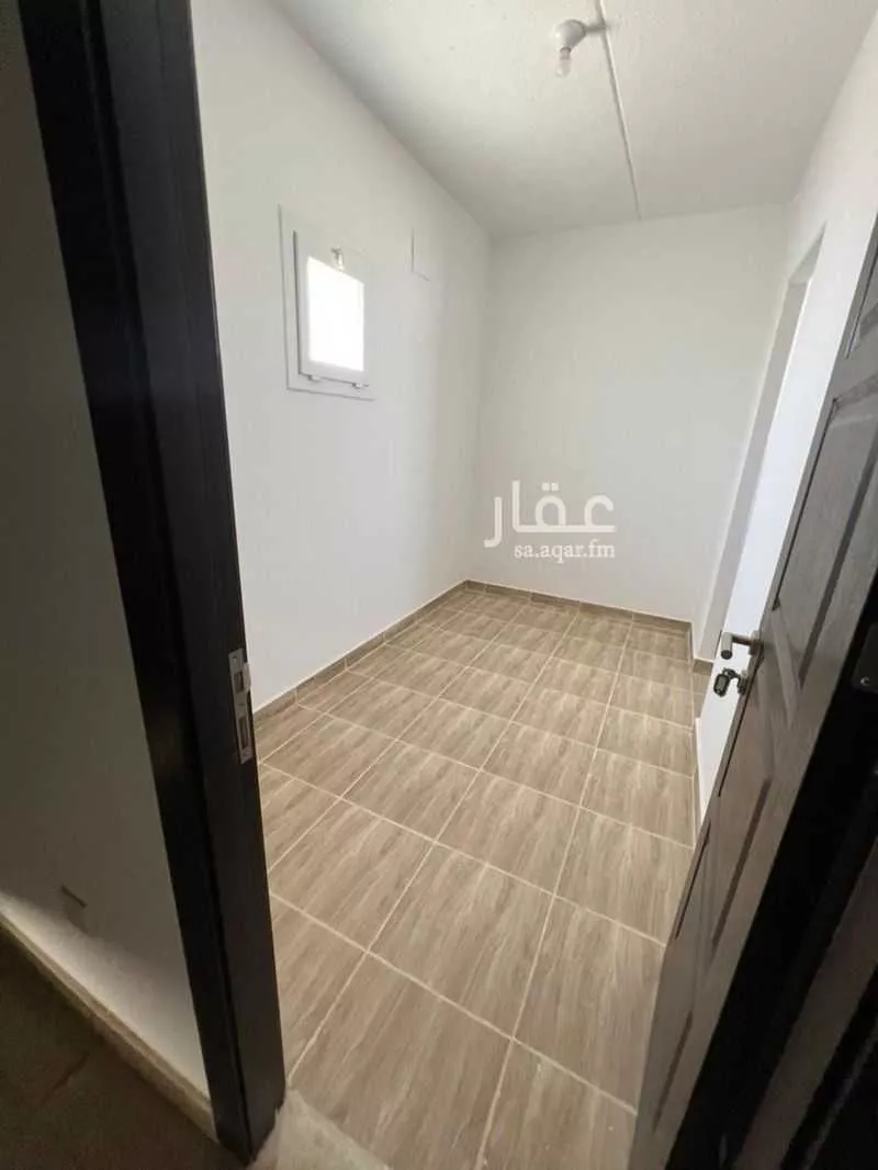 8 bedroom villa in Al Aridh, Riyadh 5