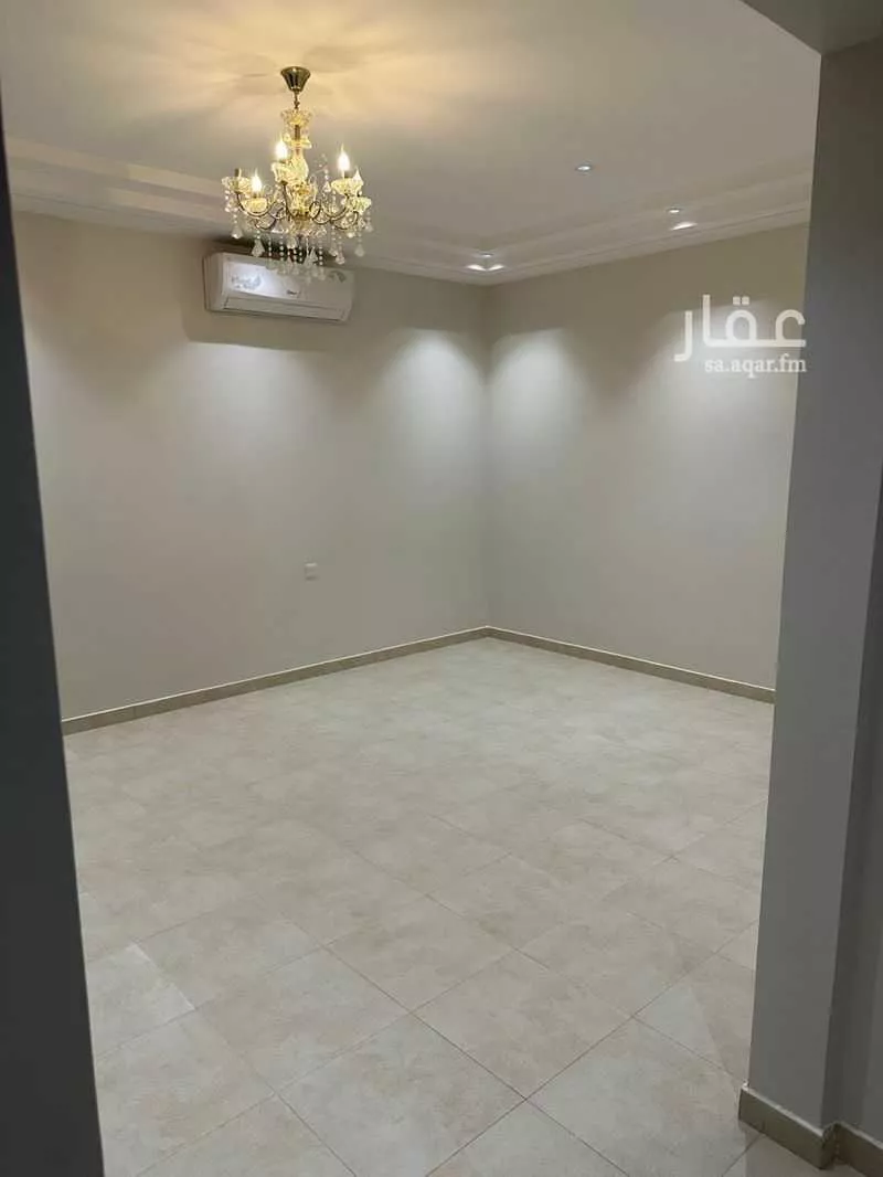 4 bedroom villa in Al Yasmin, Riyadh 7