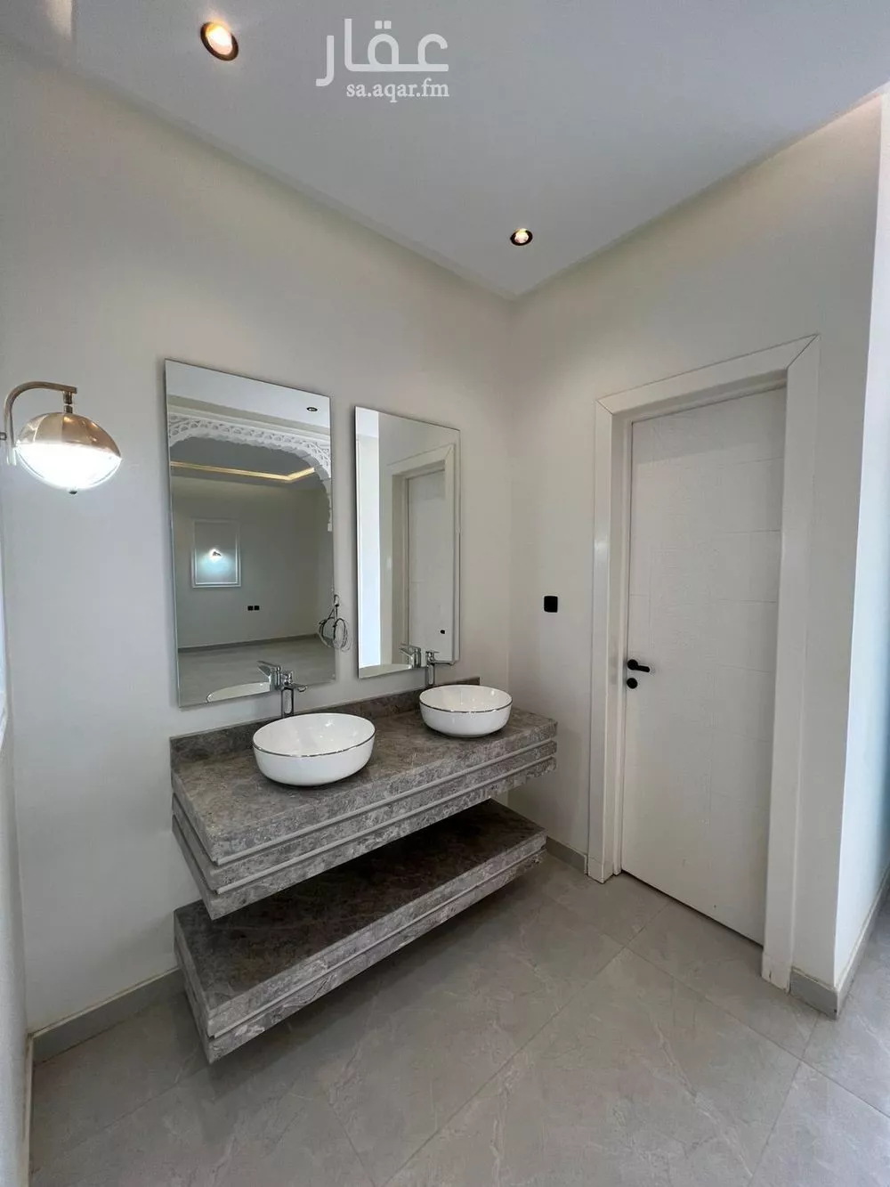 فيلا 4 غرف في المهدية 3