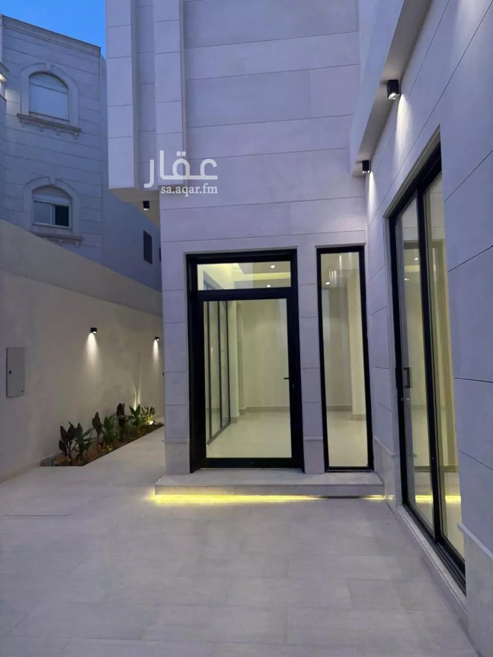 فيلا 6 غرف في المهدية 5