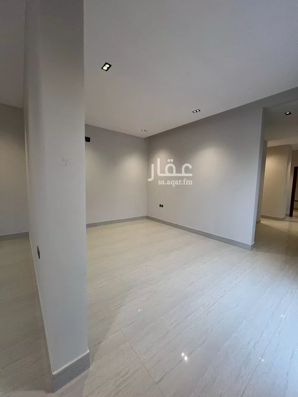 فيلا 6 غرف في المهدية 5