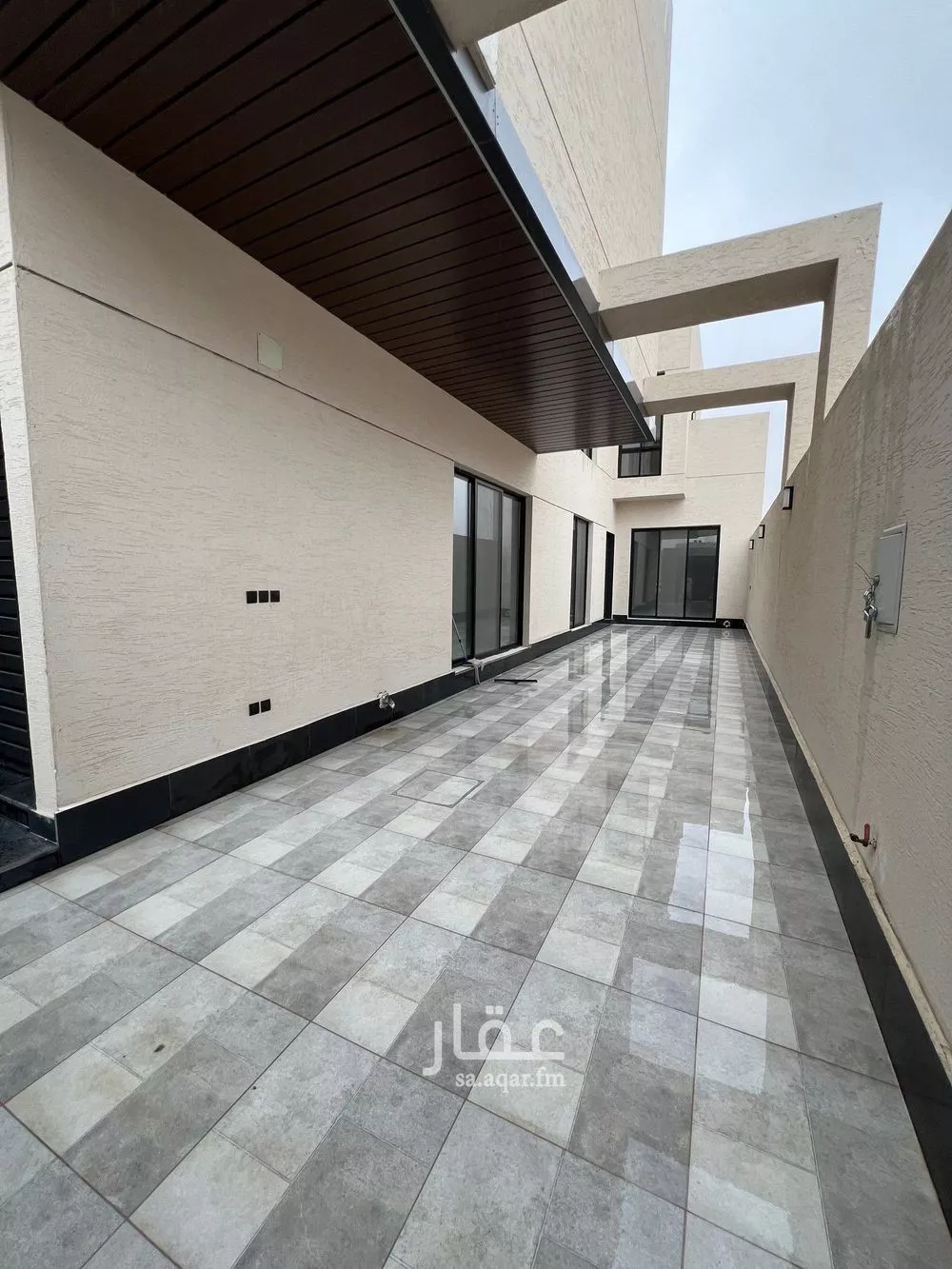 فيلا 6 غرف في المهدية 3