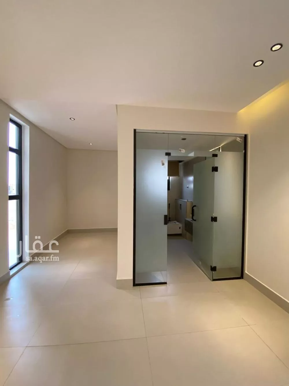 فيلا 5 غرف في المهدية 4