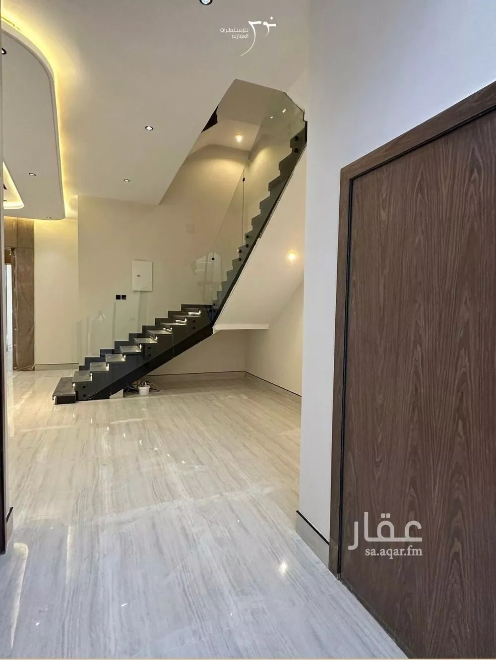 فيلا 7 غرف في المهدية 5