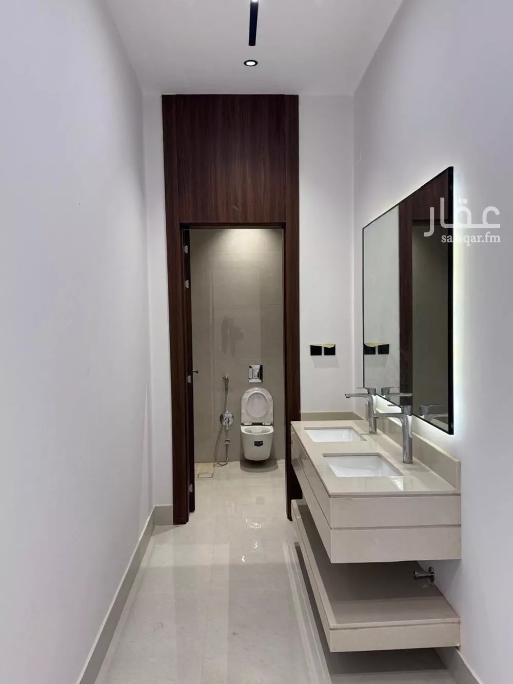 4 bedroom villa in Al Mahdiyyah 2