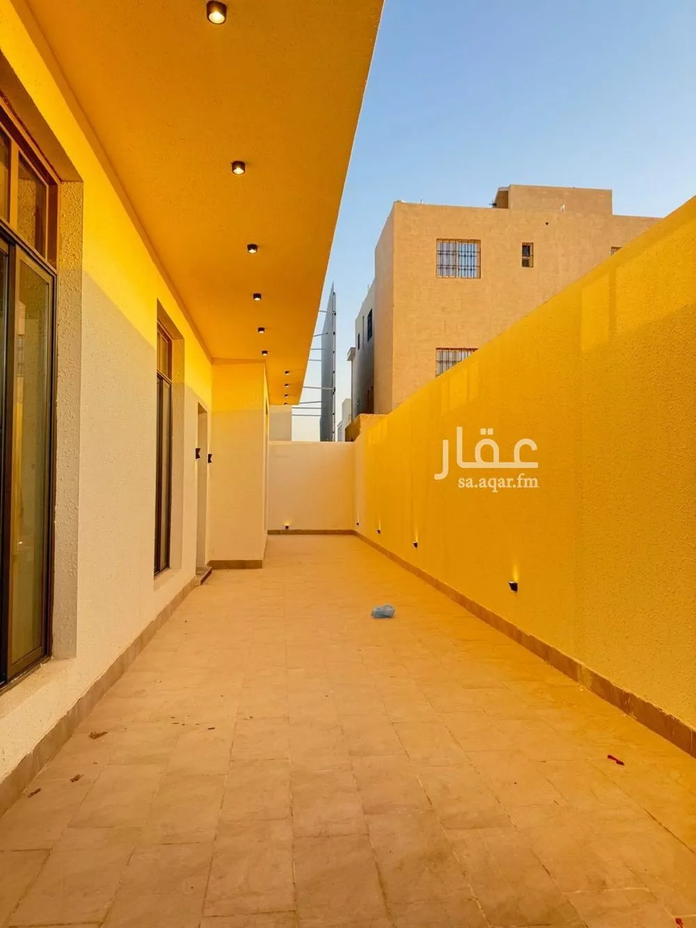 فيلا 6 غرف في المهدية 5