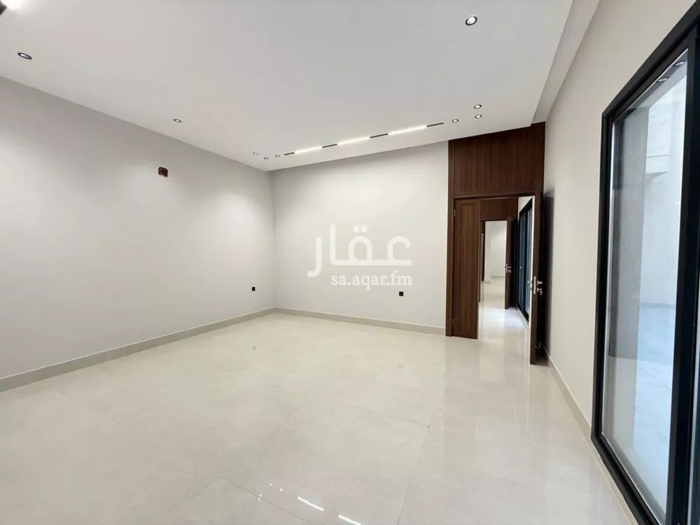 فيلا 6 غرف في المهدية 3