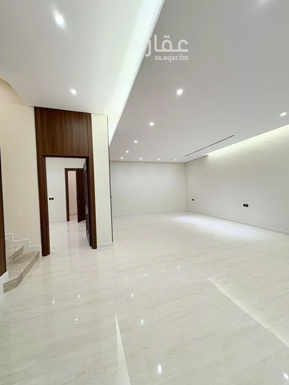 فيلا 6 غرف في المهدية 5