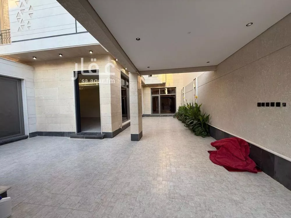 فيلا 5 غرف في المهدية 5