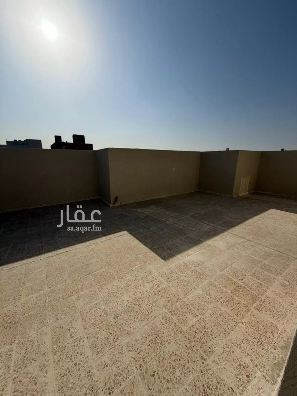 فيلا 6 غرف في المهدية 5