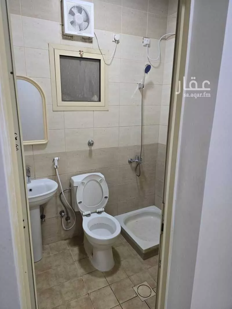 2 bedroom building in Al Thuqbah, Eastern Province 4
