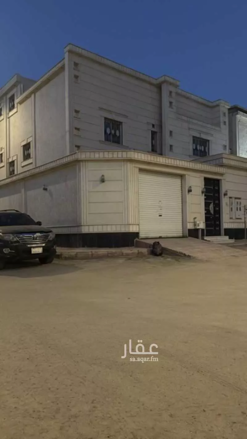 4 bedroom apartment in Tuwaiq 1