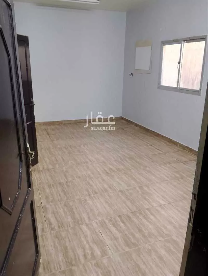 فيلا 10 غرف في العريجاء الغربية 1