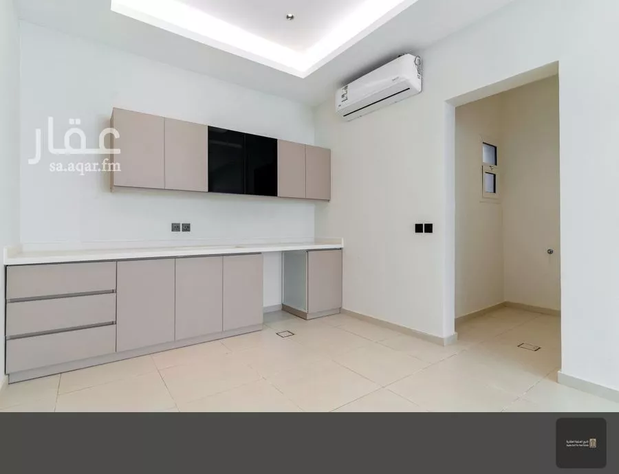 شقة 3 غرف في الملقا 2