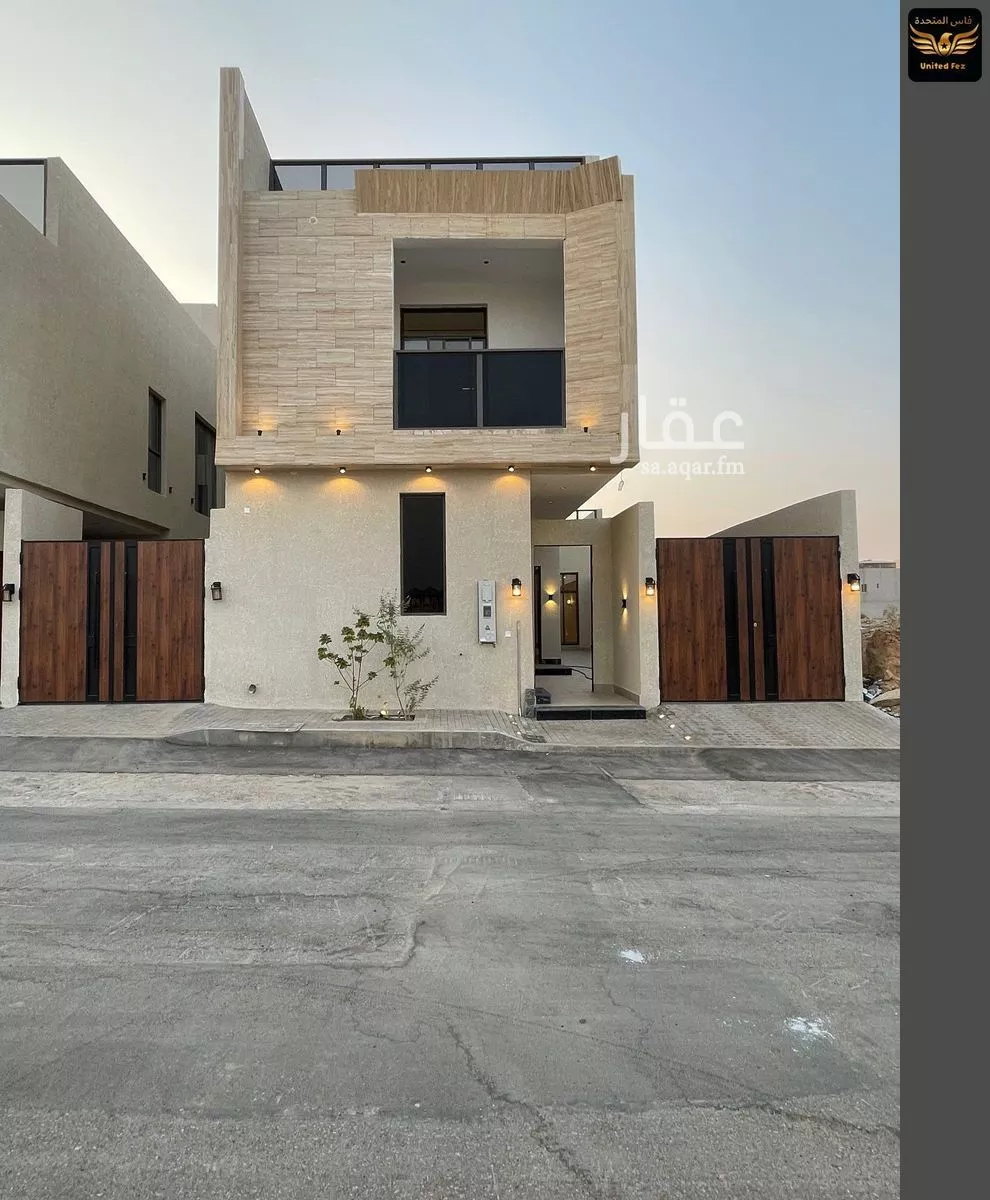 6 bedroom villa in Al Mahdiyyah 2