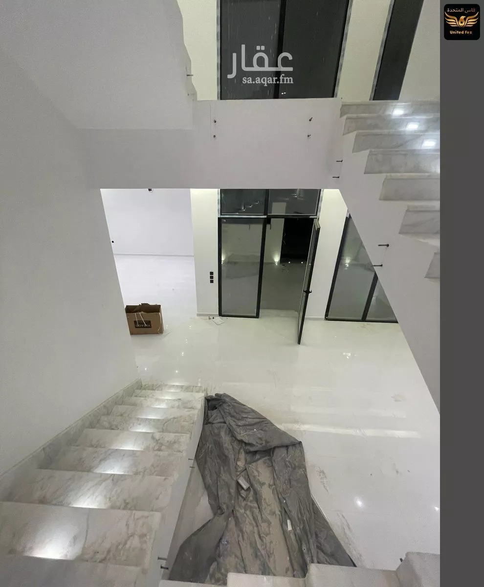 فيلا 6 غرف في المهدية 5