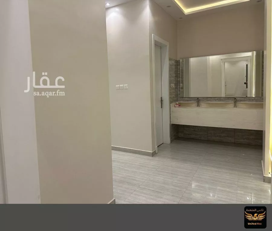 5 bedroom villa in Al Mahdiyyah 3