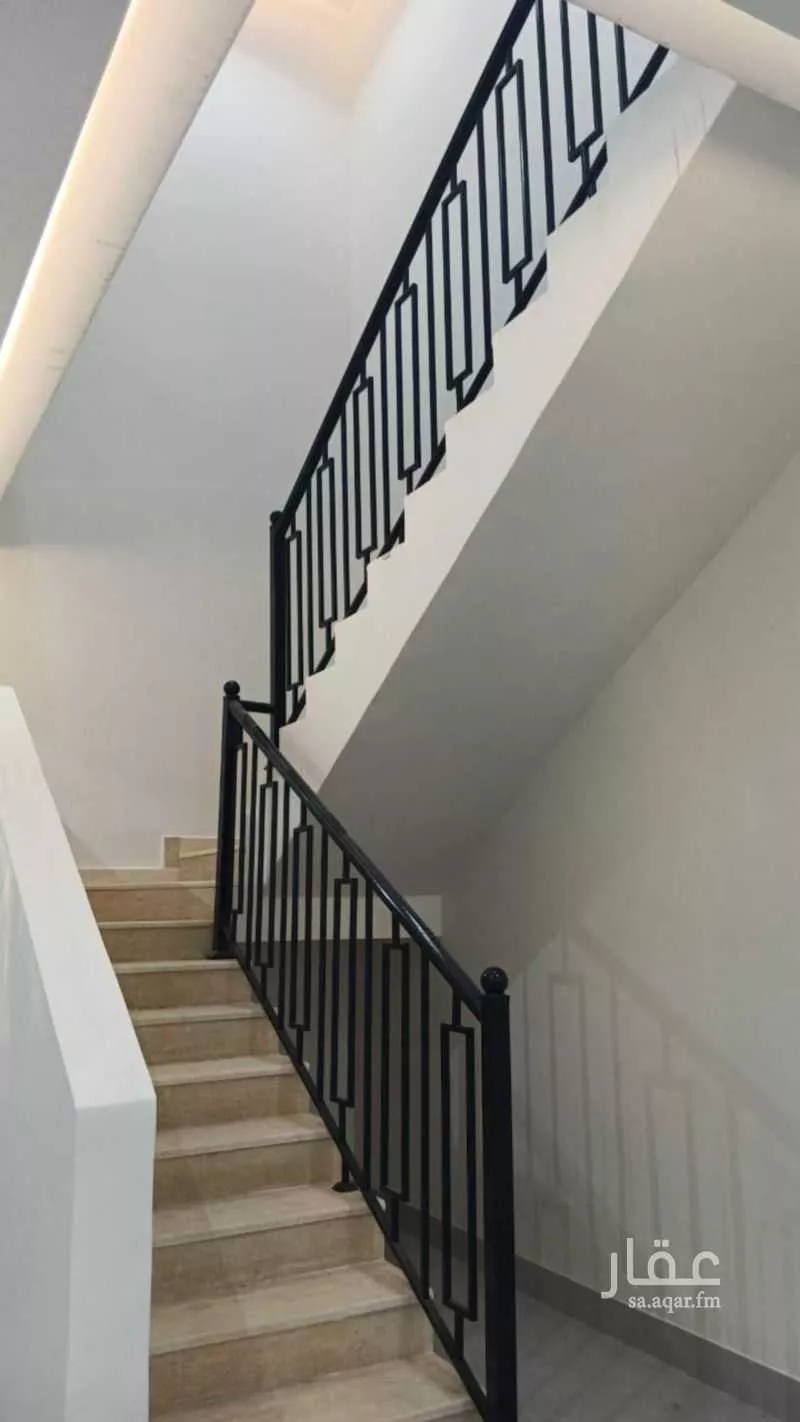 4 bedroom floor in Al Narjis 5