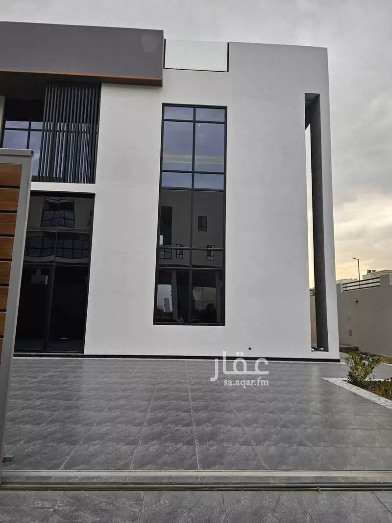 فيلا 15 غرف في النهضة 4