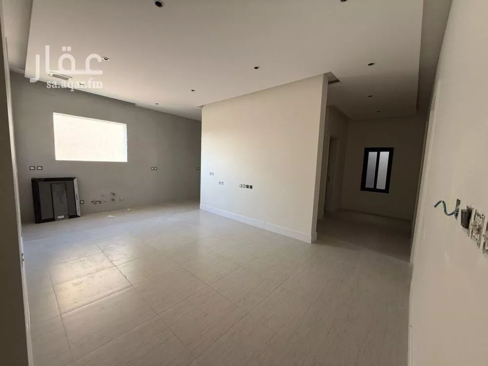 3 bedroom floor in Al Narjis 2
