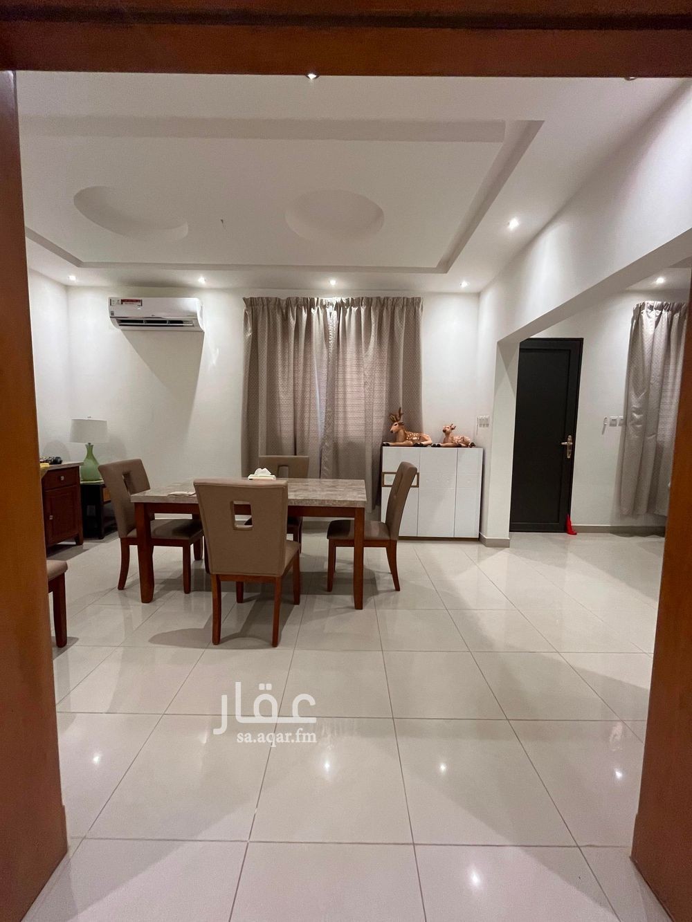 7 bedroom villa in King Abdullah, Riyadh 10