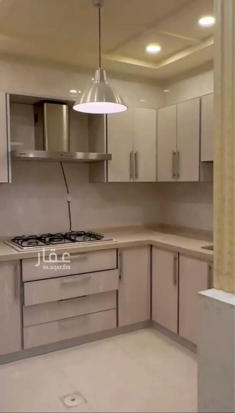 شقة 4 غرف في النزهة 5