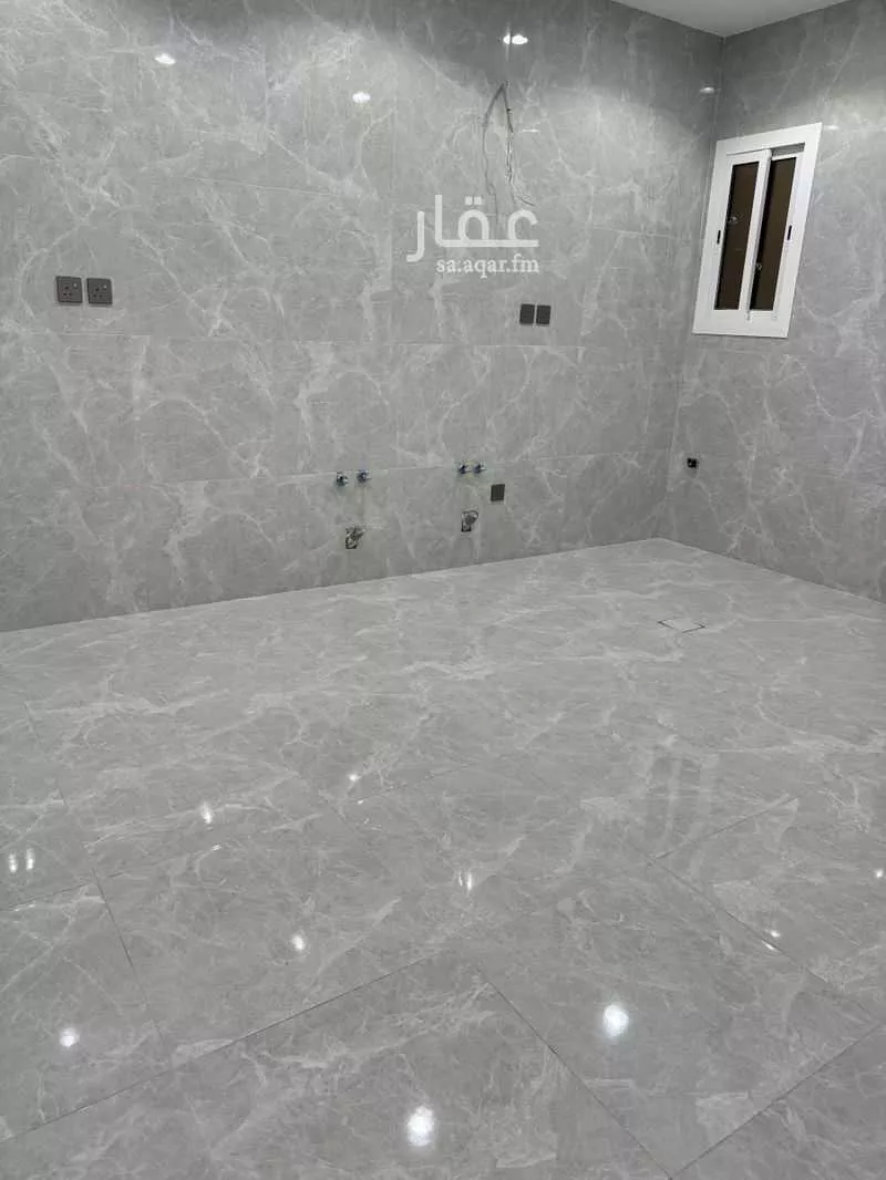 شقة 6 غرف في طيبة 2