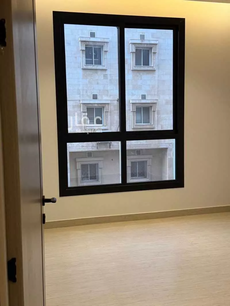 شقة 3 غرف في الروضة 4