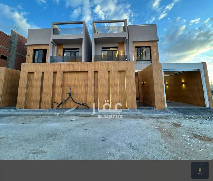 فيلا 9 غرف في الملك فهد 1