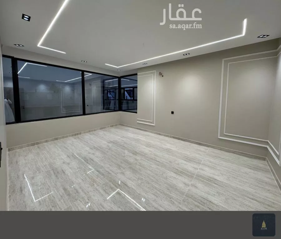 عمارة 429 م² في الملك فهد 4