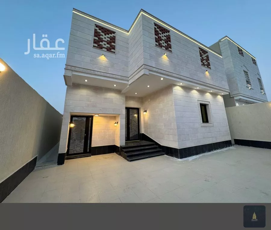 6 bedroom floor in King Fahd 1