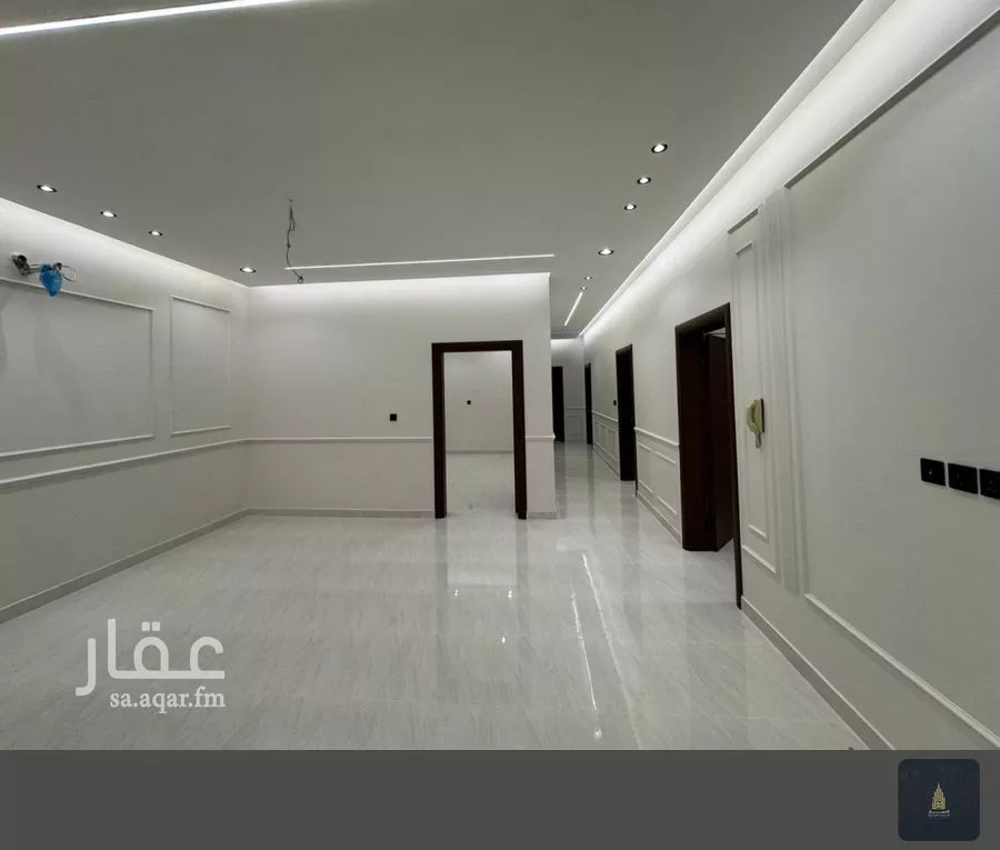 6 bedroom floor in King Fahd 2