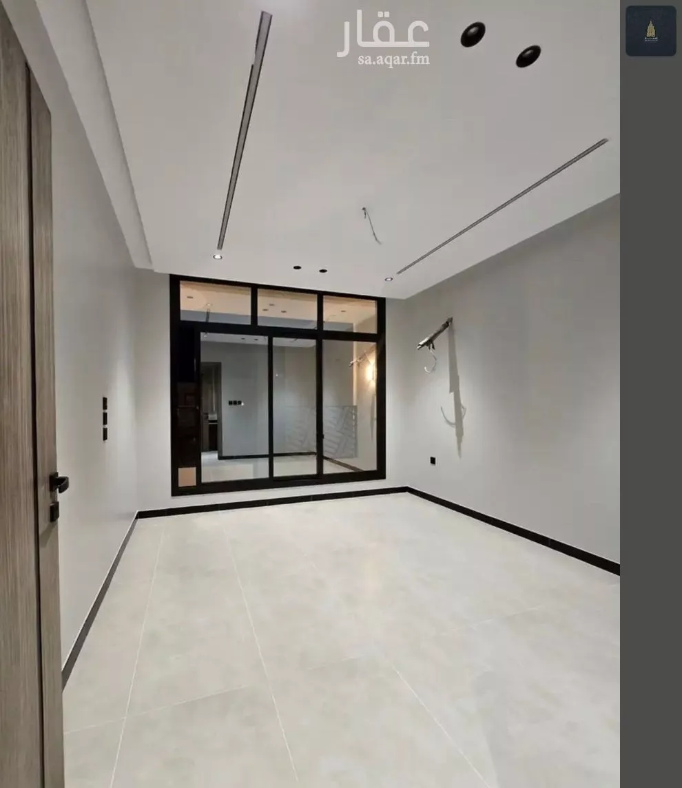 فيلا 9 غرف في الملك فهد 3