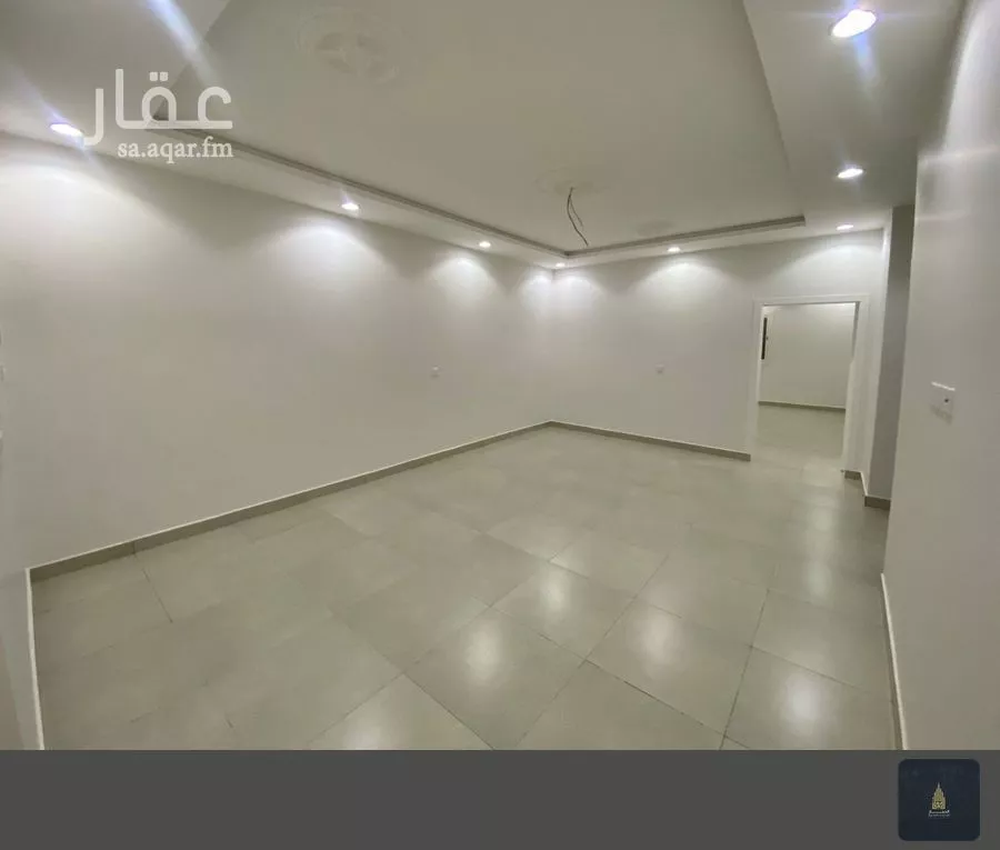 4 bedroom apartment in King Fahd 4