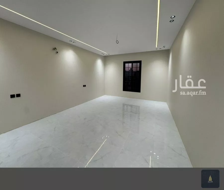 عمارة 540 م² في الملك فهد 5