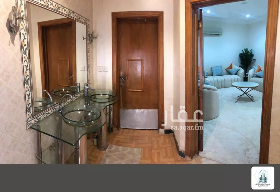 فيلا 6 غرف في الفيحاء 5