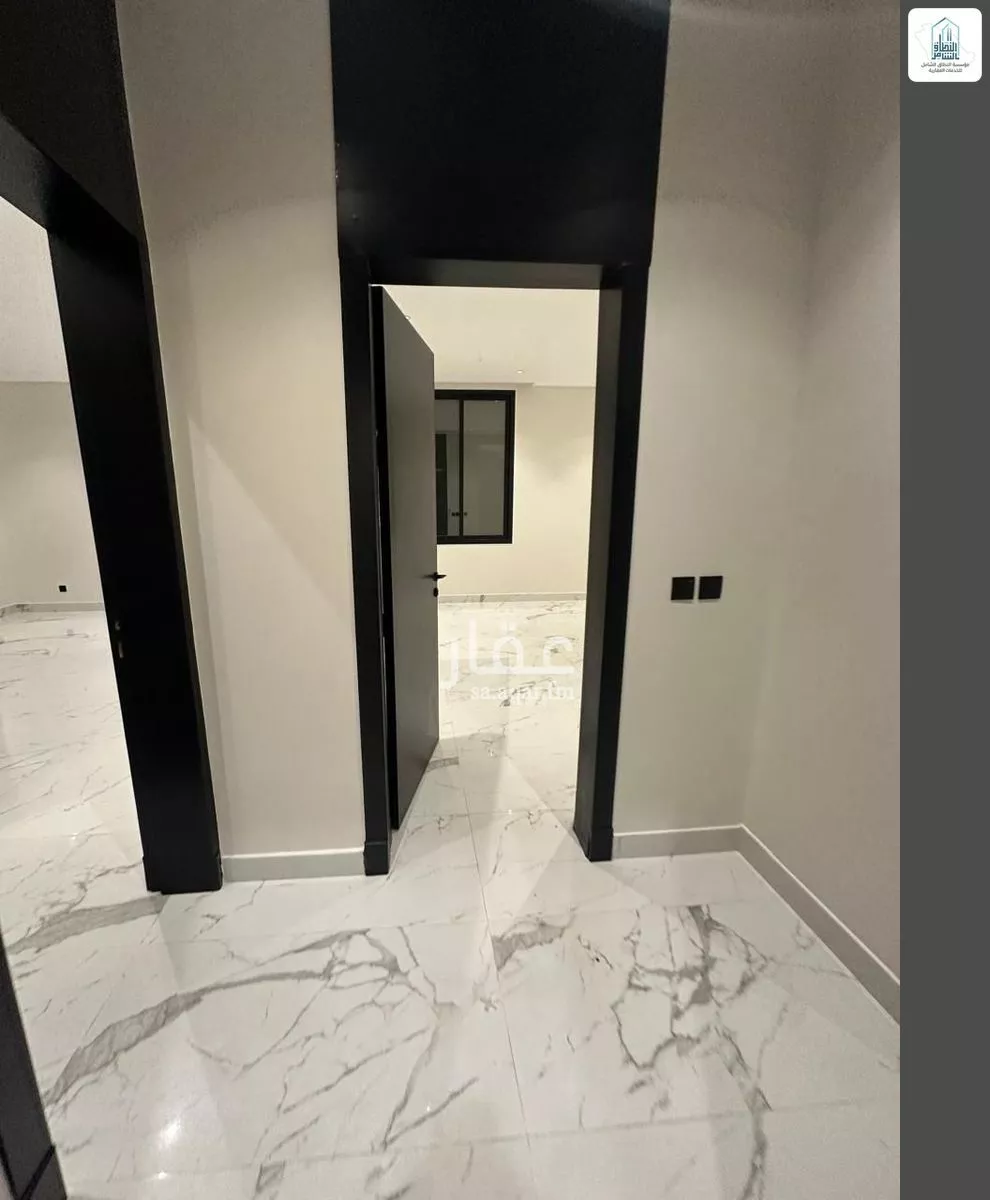 دور 4 غرف في العارض 4