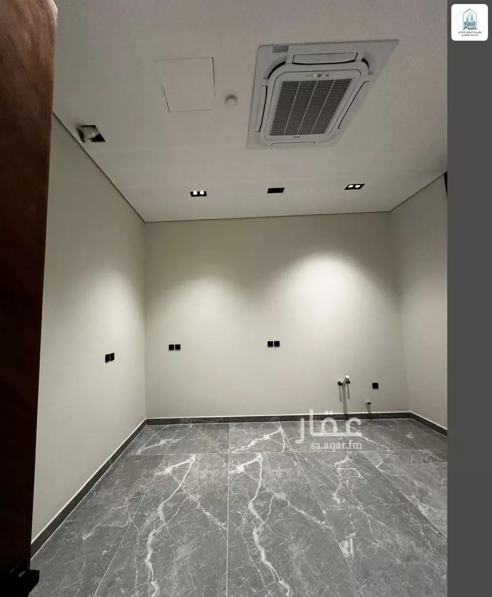 4 bedroom villa in An Nafal, Riyadh 18