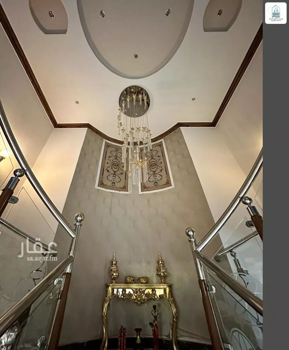 8 bedroom villa in Al Yasmin 2