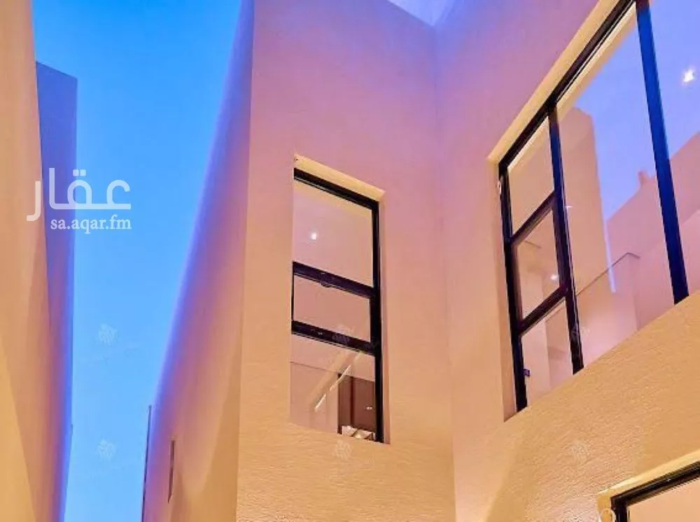 5 bedroom villa in Al Mahdiyyah 4